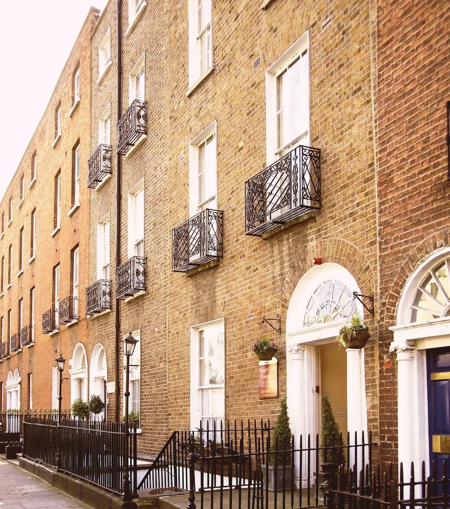 Baggot Court Townhouse Hotell Dublin Exteriör bild