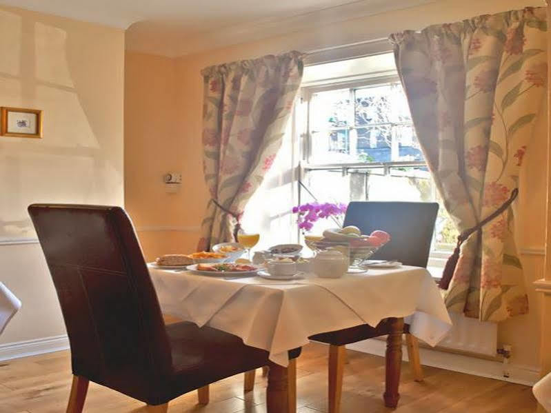 Baggot Court Townhouse Hotell Dublin Exteriör bild